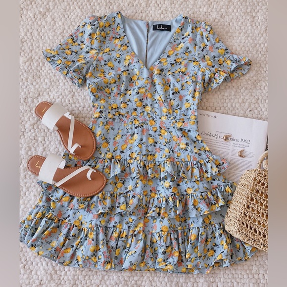 Lulu’s Tiered Floral Mini Dress - Picture 2 of 15